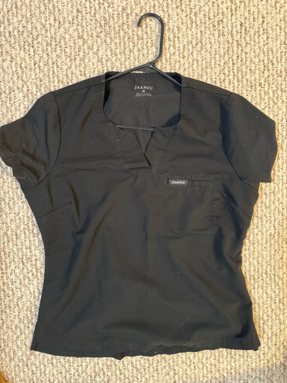 Jaanuu Black Women's V-Neck Scrub Top